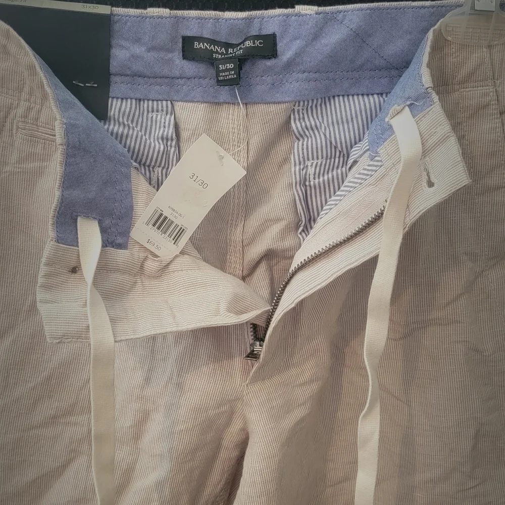 Banana Republic Men's pin stripped linen pants 31x30